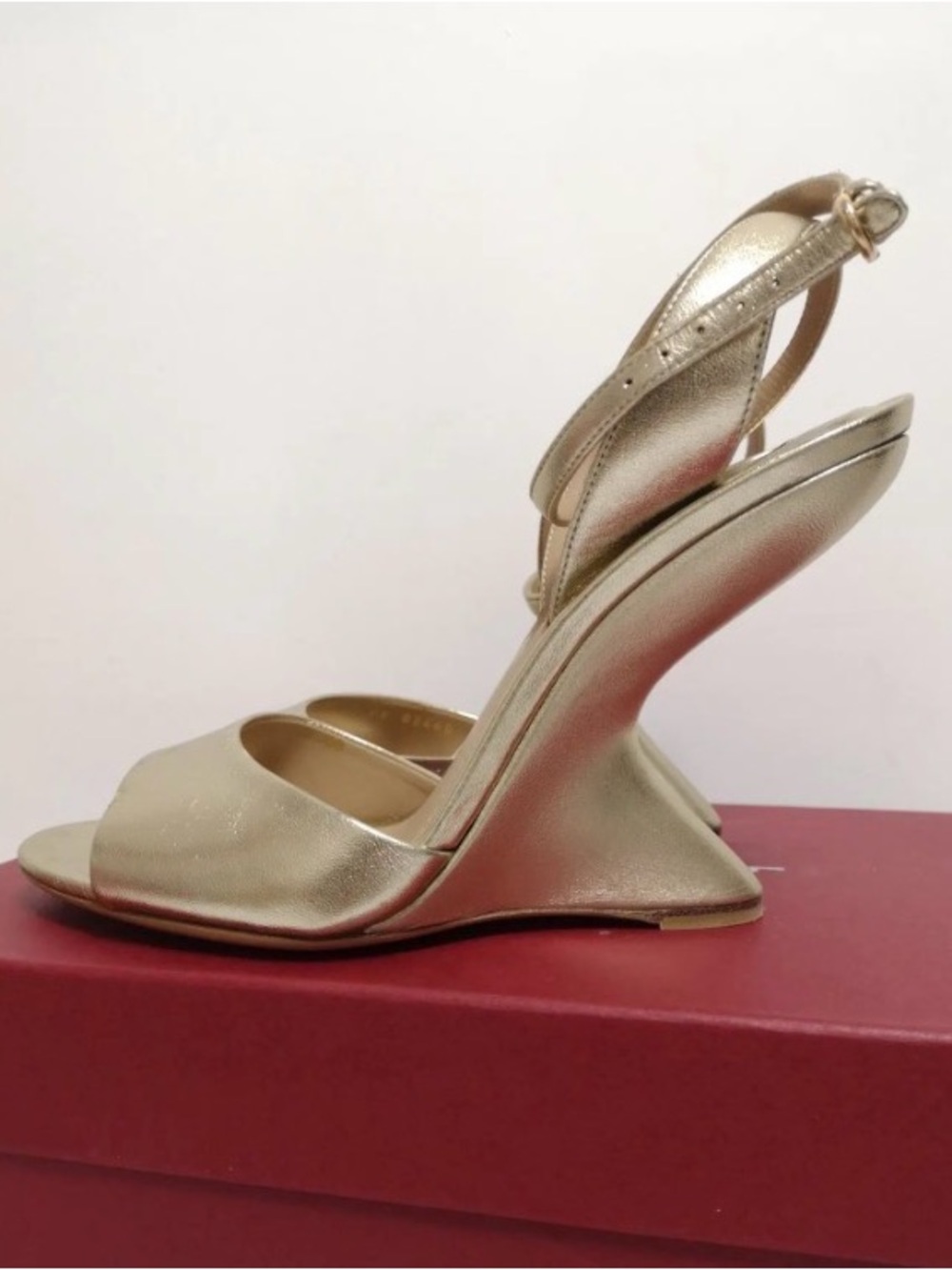 Salvatore Ferragamo leather heels